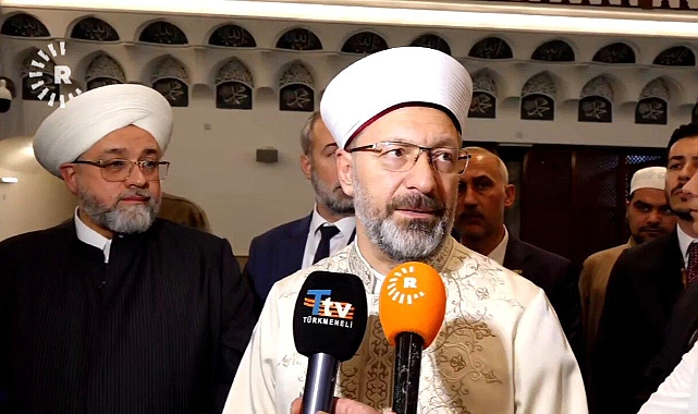 Özgeçmişinde ‘iyi derece Arapça biliyor’ yazıyor: Diyanet İşleri Başkanı Erbaş, Arapça soruya Türkçe tercüme istedi