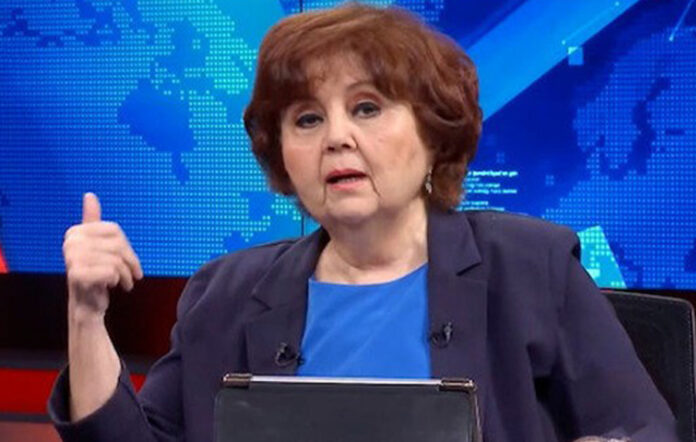 Gazeteci Ayşenur Arslan gözaltına alındı