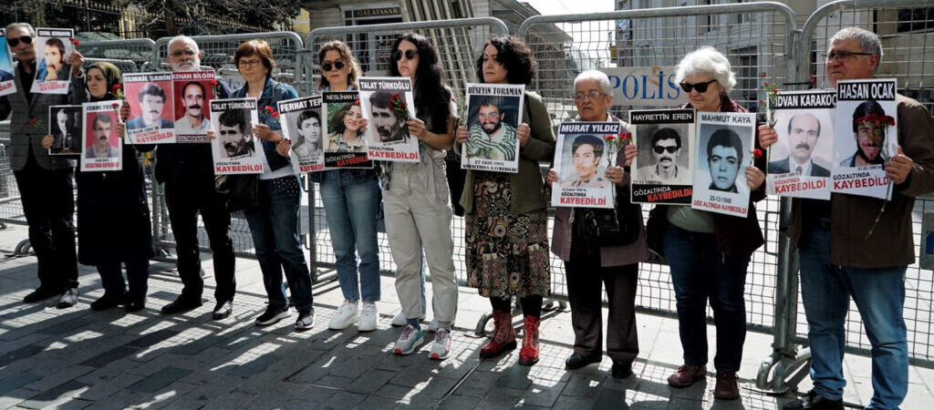 Cumartesi Anneleri, cansız bedeni Meriç Nehri’ne atıldığı söylenen Talat Türkoğlu’nu sordu