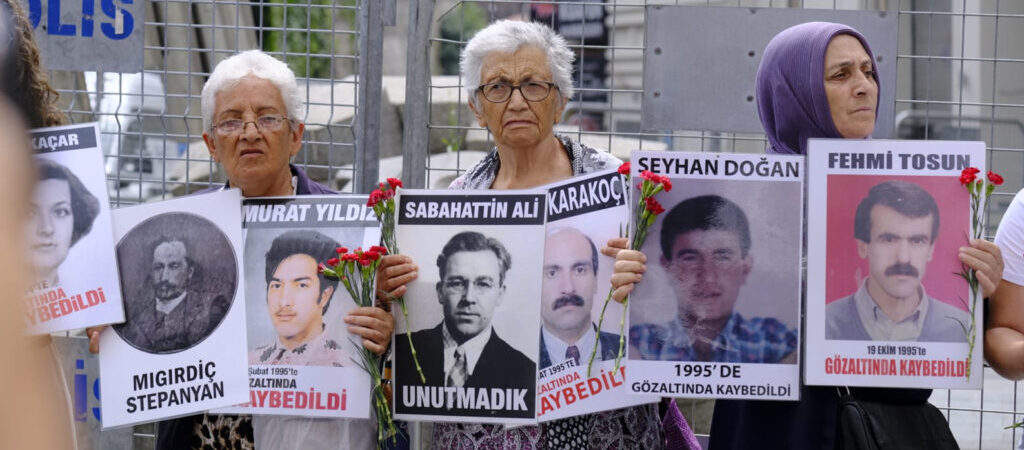 1014. kez bir araya gelen Cumartesi Anneleri: Zorla kaybettirme insanlığın utancıdır