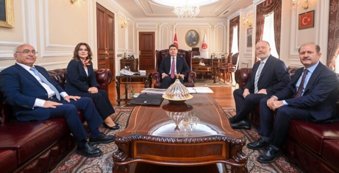 AKP’li Adalet Bakanı Tunç’la görüşen DEM Parti heyeti: Hasta tutuklular meselesi ne insani ne vicdani ne hukukidir