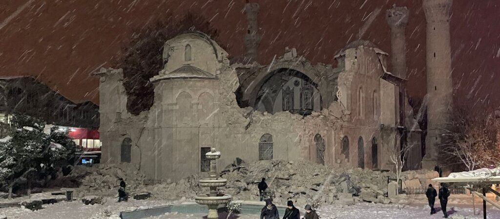 AFAD’dan arama ve kurtarma için uluslararası yardım çağrısı