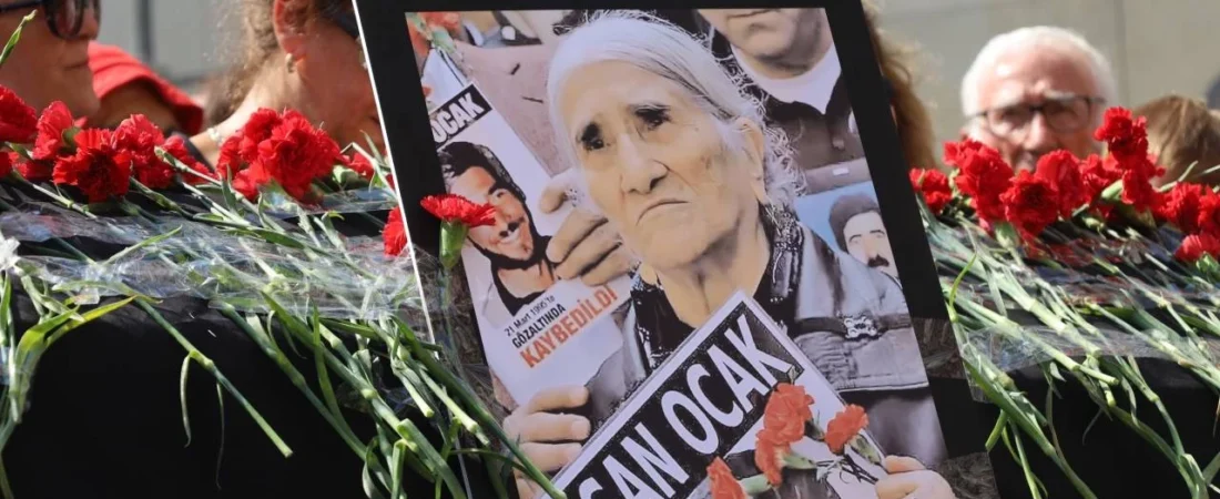 Emine Ocak Galatasaray Meydanı’ndan uğurlandı: Adalet sağlanmadan gittiler