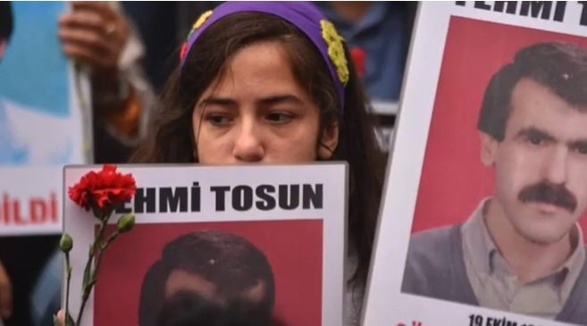 Cumartesi Anneleri, 1021’inci haftada bir kez daha sordu: Fehmi Tosun’a ne yaptınız?