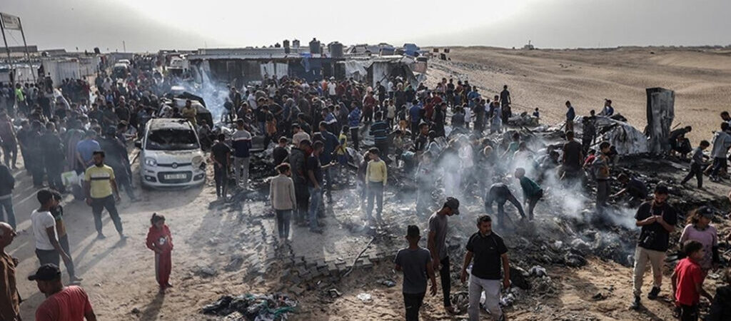 İsrail, gıda yardımı için toplananları bombaladı: 30 kişi öldü