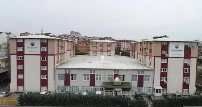 Mahkeme karar verdi: Hiranur Vakfı’nın kaçak binası yıkılacak