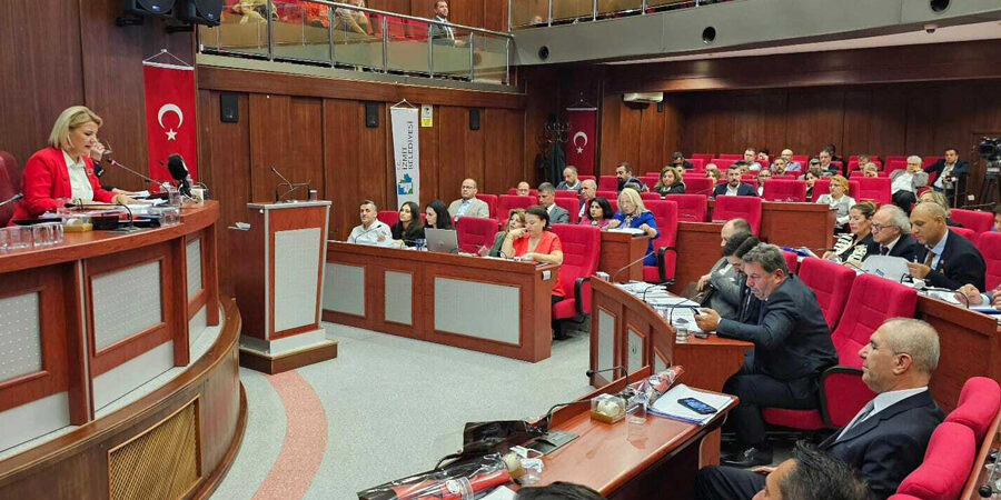 Yandaşların musluğu kesiliyor: İzmit Belediyesi, Ensar ve TÜGVA’ya yapılan tahsisleri iptal etti