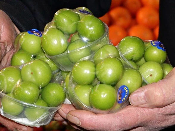 Meyve can yakıyor: Eriğin tanesi 10, kilosu bin, karpuzun kilosu ise 40 lira