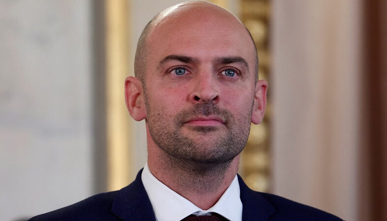 Kürtlerin Paris konferansına katılacağını söyleyen Fransa Dışişleri Bakanı: Kürtler bizim temel müttefiklerimiz