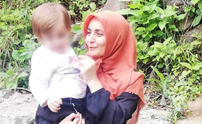AKP rejiminin zulmü sürüyor: Ağır engelli bebeği olan ev hanımı tutuklandı