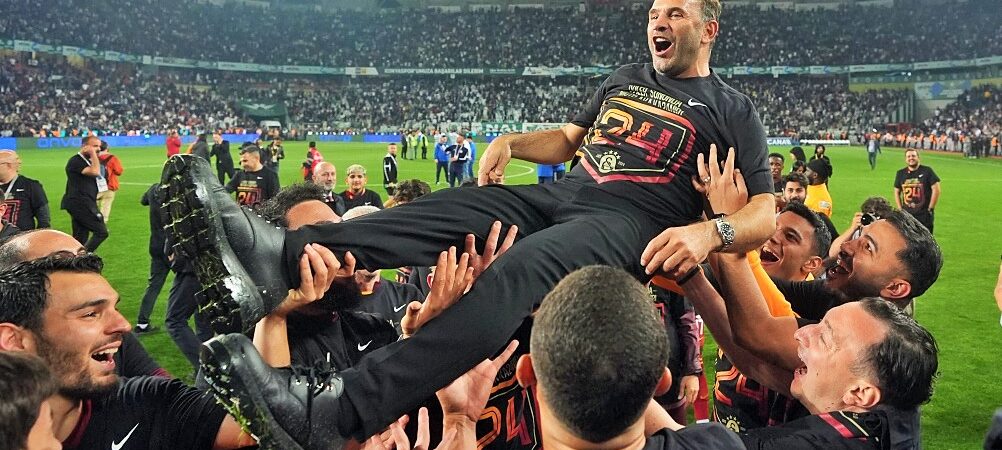 Şampiyon Galatasaray 24’üncü zaferiyle Avrupa’da ilk 10’a girdi