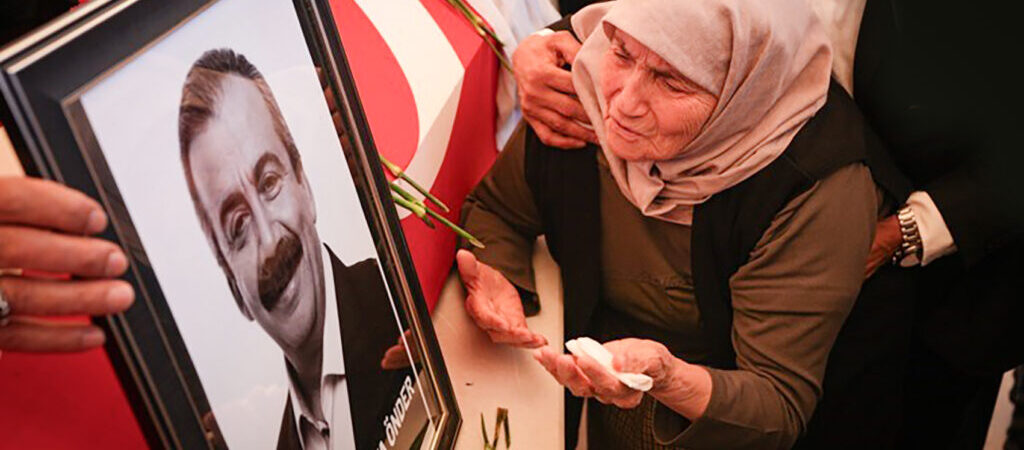 Sırrı Süreyya Önder’in kızına bıraktığı miras detayları