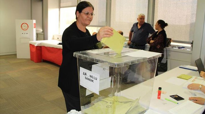 Oy verme işlemi başladı: 2. kez sandık başına giden Türkiye, ülkenin gelecekle ilgili kaderini oylayacak